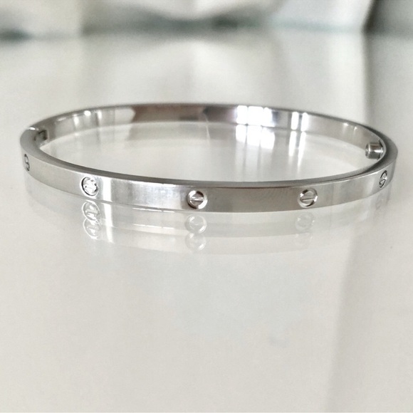 NEW Small Model Screw Cuff Bangle Love Bracelet with Screwdriver in Silver - Picture 1 of 14